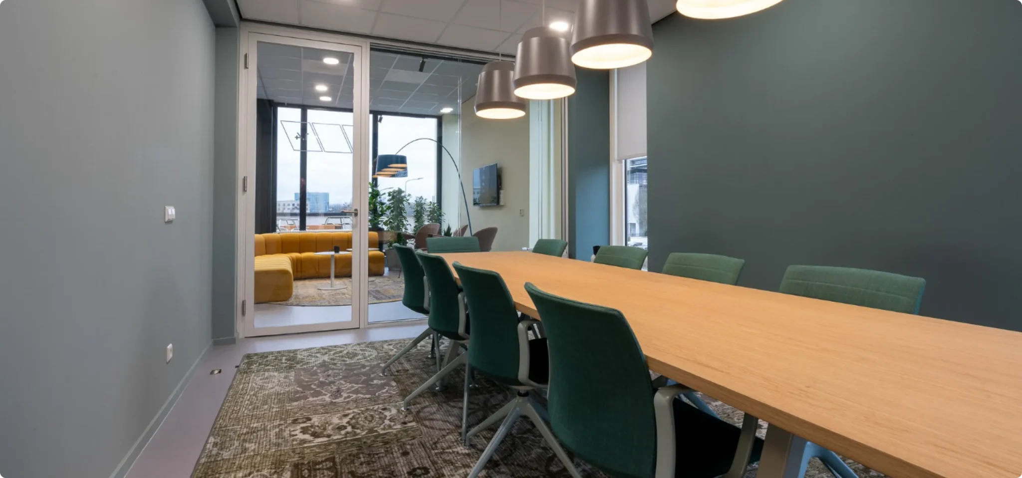 Spotless corporate conference room representing Beeyond Facility Services' Commercial Cleaning standard in Northern Virginia (NOVA Hub).